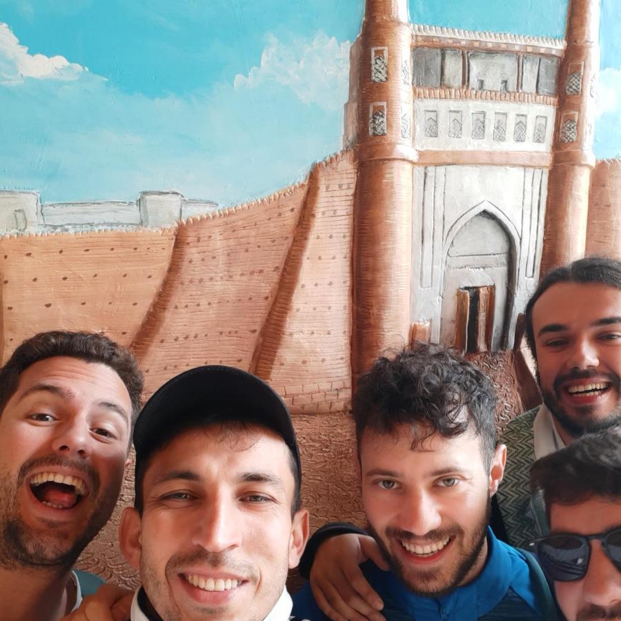 Dilnura Guest House Bukhara Eksteriør bilde
