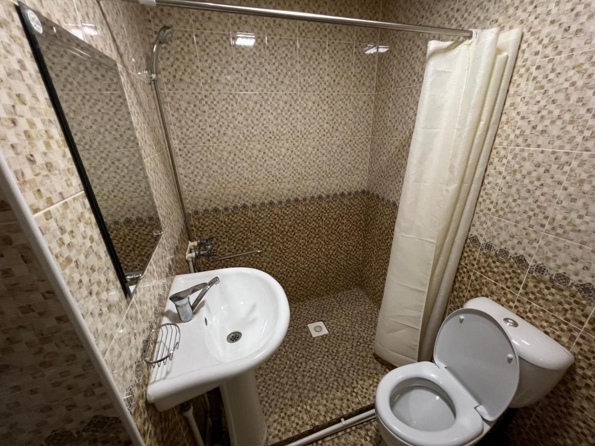 Dilnura Guest House Bukhara Eksteriør bilde